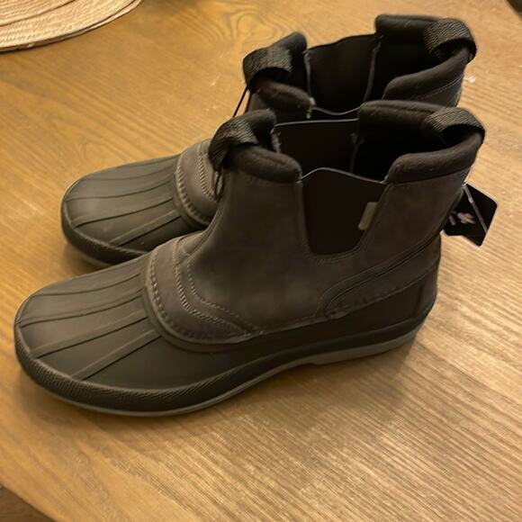New with Tags Eddie Bauer Boots – Built for Rain & Terrain - Picture 1 of 9